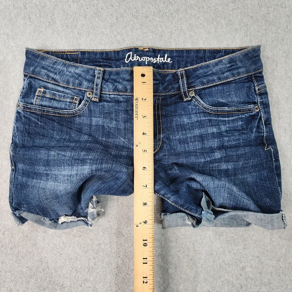 Aeropostale Distressed Boyfriend Jean Shorts‎ Womens Size 2 Blue Denim 30x4.5